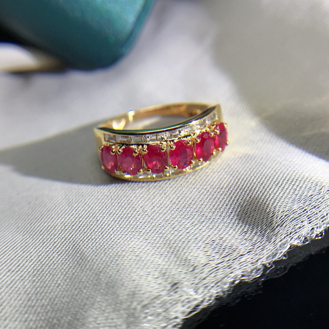 14k Gold 1.80 Ct Natural Ruby & Diamond Ring - 2