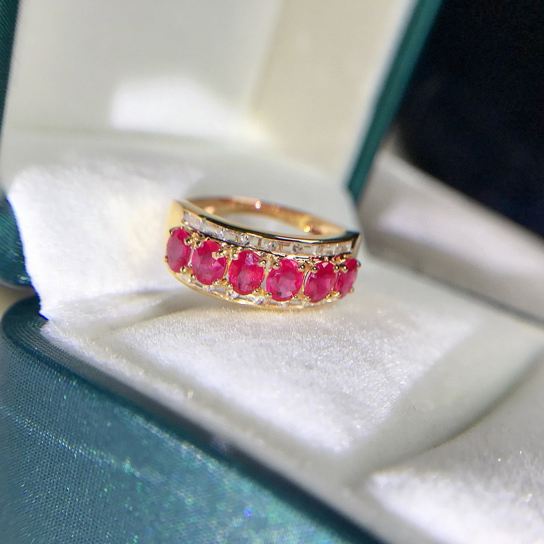 14k Gold 1.80 Ct Natural Ruby & Diamond Ring - 5