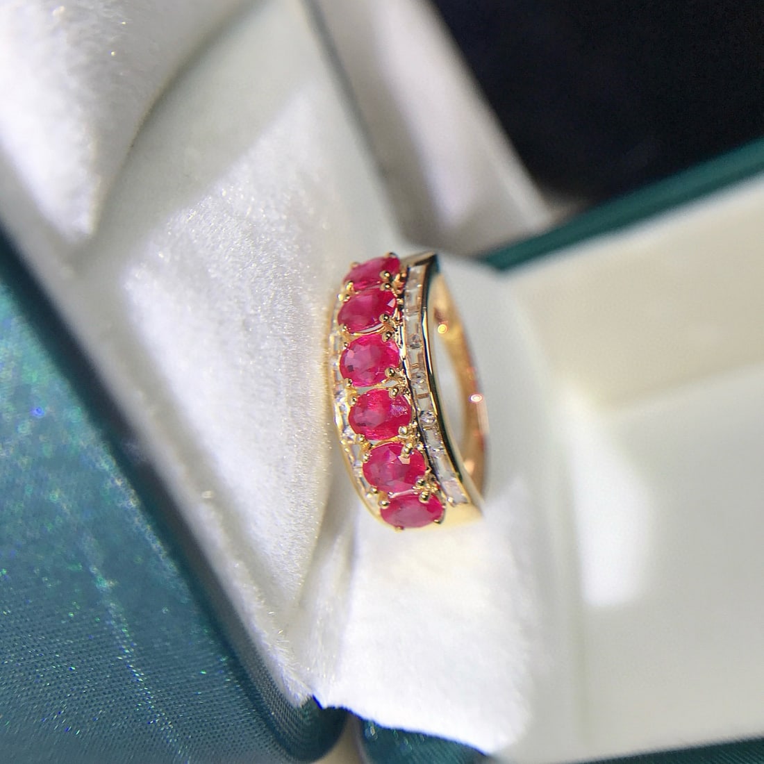 14k Gold 1.80 Ct Natural Ruby & Diamond Ring - 6
