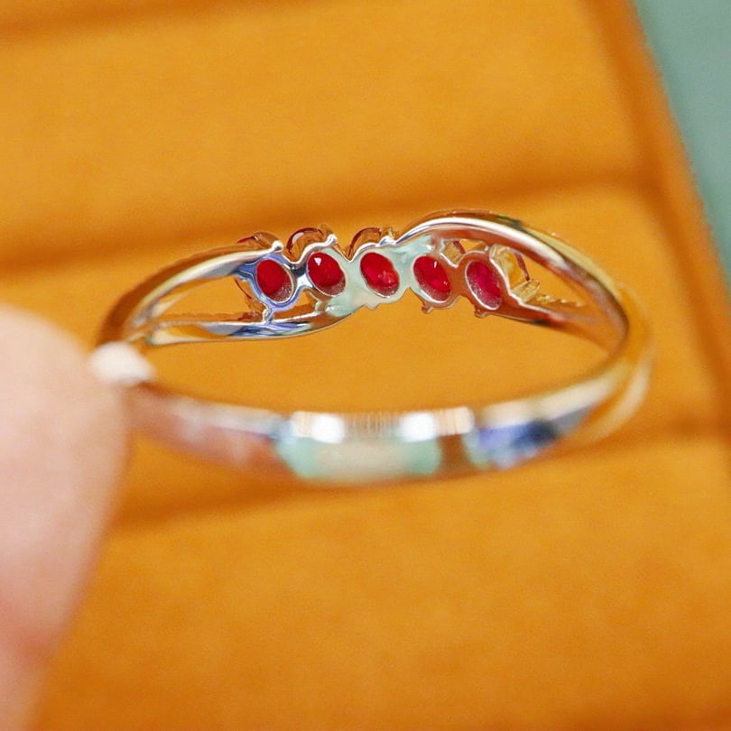 14k Gold 0.62 Ctw Natural Ruby & Diamond Ring - 5