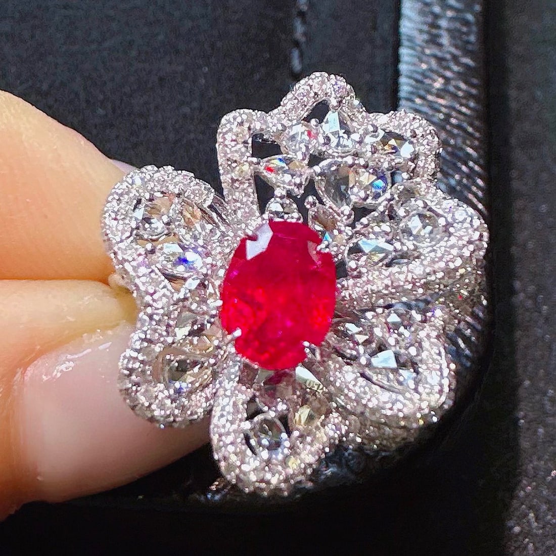 14k Gold 1.94 Ctw Natural Ruby & Diamond Ring - 3