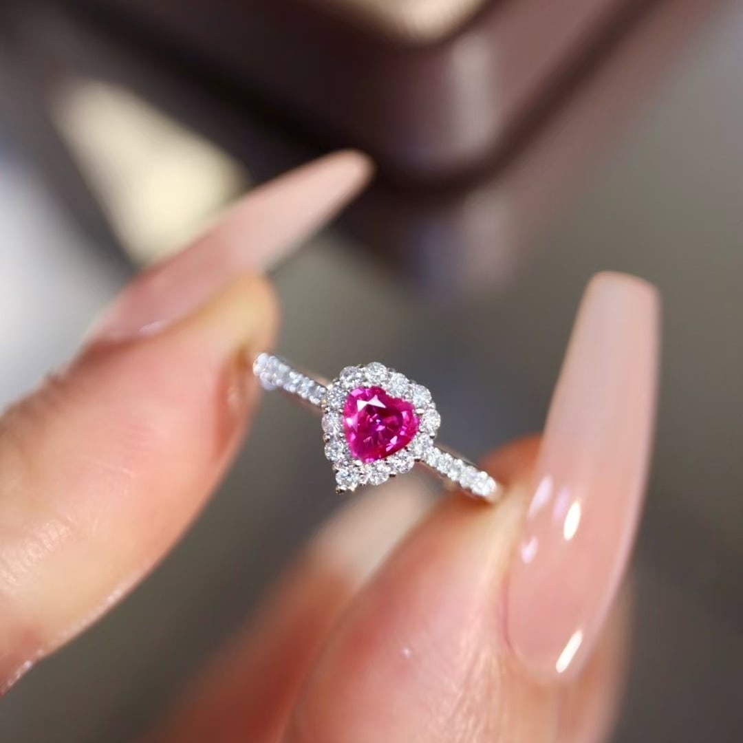 14k Gold 0.45 Ctw Natural Ruby & Diamond Ring - 4