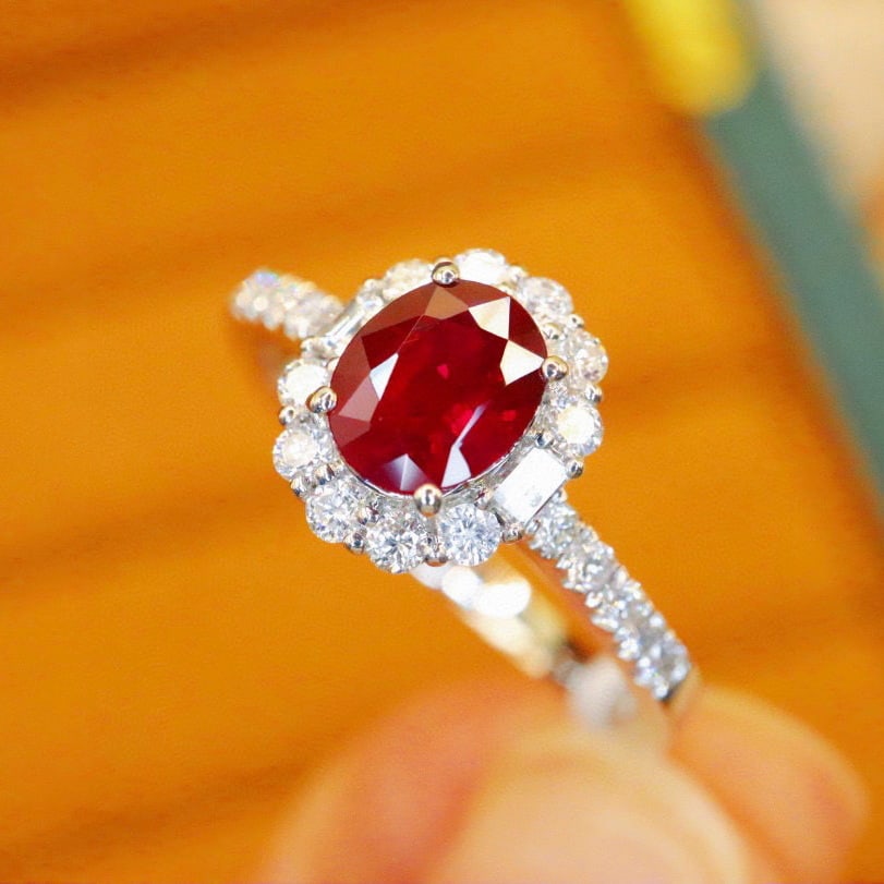 14k Gold 1.31 Ctw Natural Ruby & Diamond Ring - 3