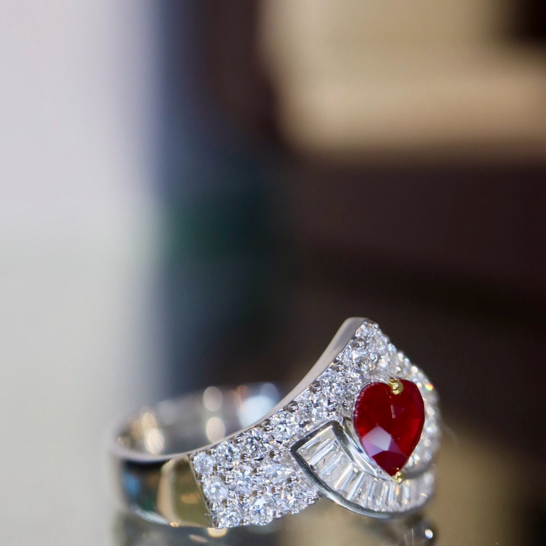 14k Gold 1.08 Ctw Natural Ruby & Diamond Ring - 2