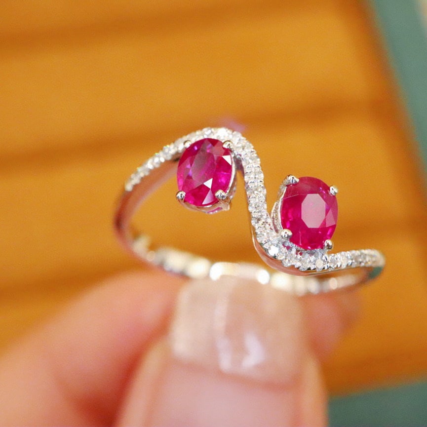 14k Gold 0.71 Ctw Natural Ruby & Diamond Ring - 2