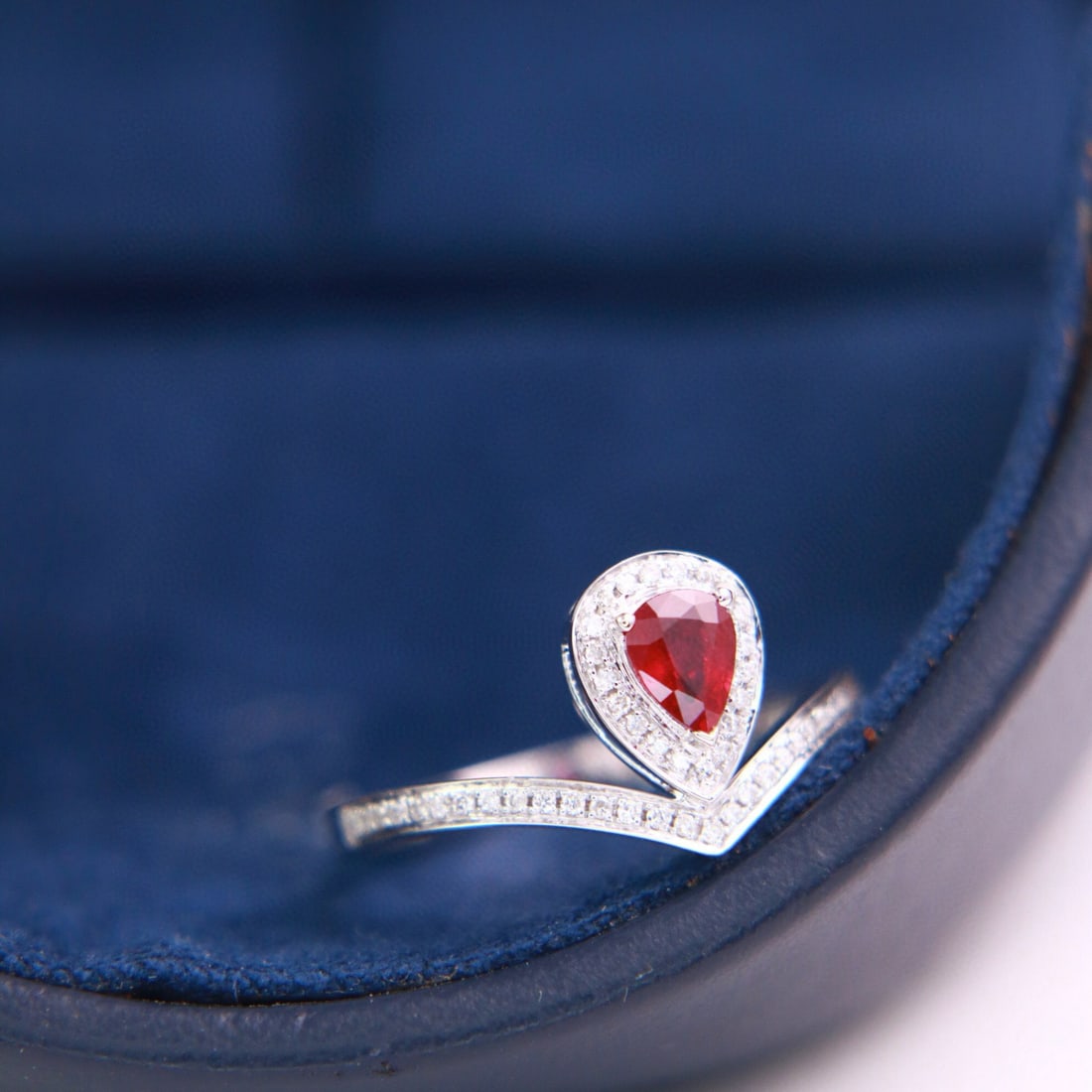 14k Gold 0.48 Ctw Natural Ruby & Diamond Ring - 3