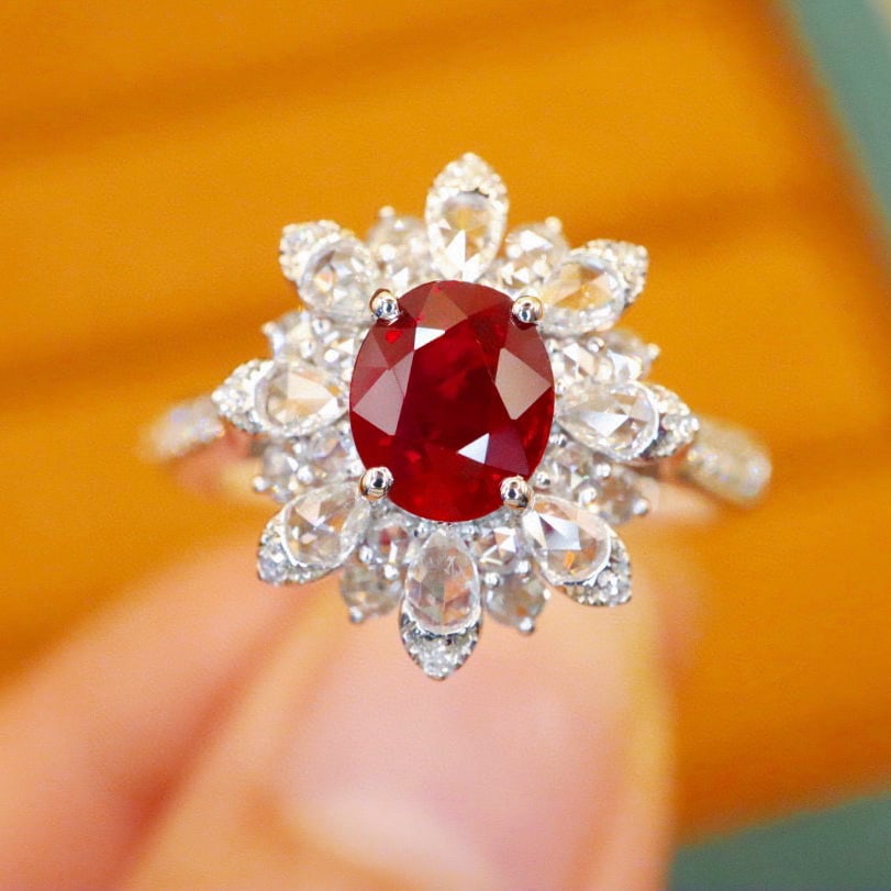 14k Gold 1.59 Ctw Natural Ruby & Diamond Ring: Ref:230976294 // gold content:14k gold // ring size:7. 25us // // main gemstone:ruby // shape:oval // carat weight:1. 03ct // color:pigeonblood red // treatment:natural // // adjacent gemstone 2 :