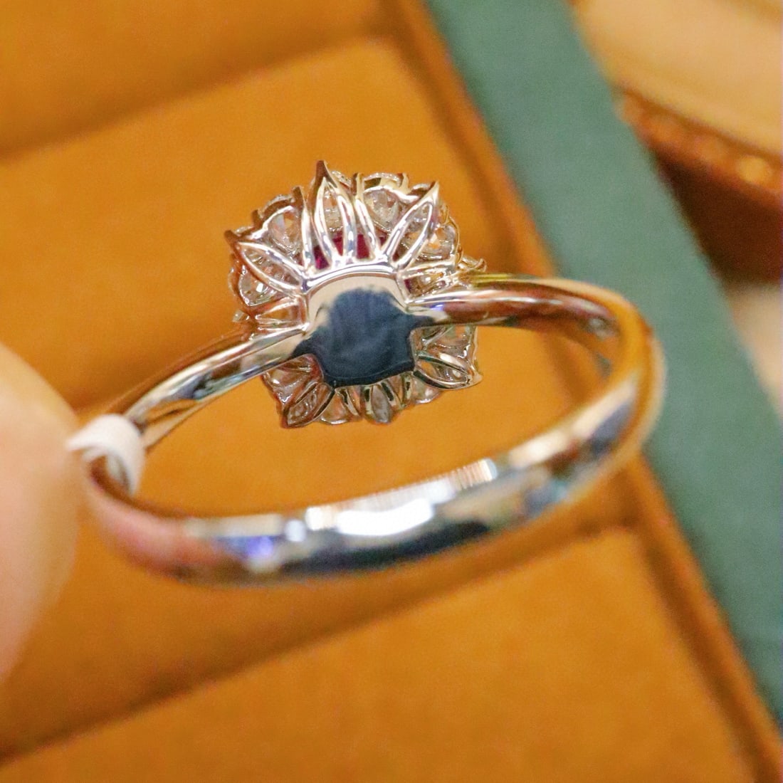 14k Gold 1.42 Ctw Natural Ruby & Diamond Ring - 4