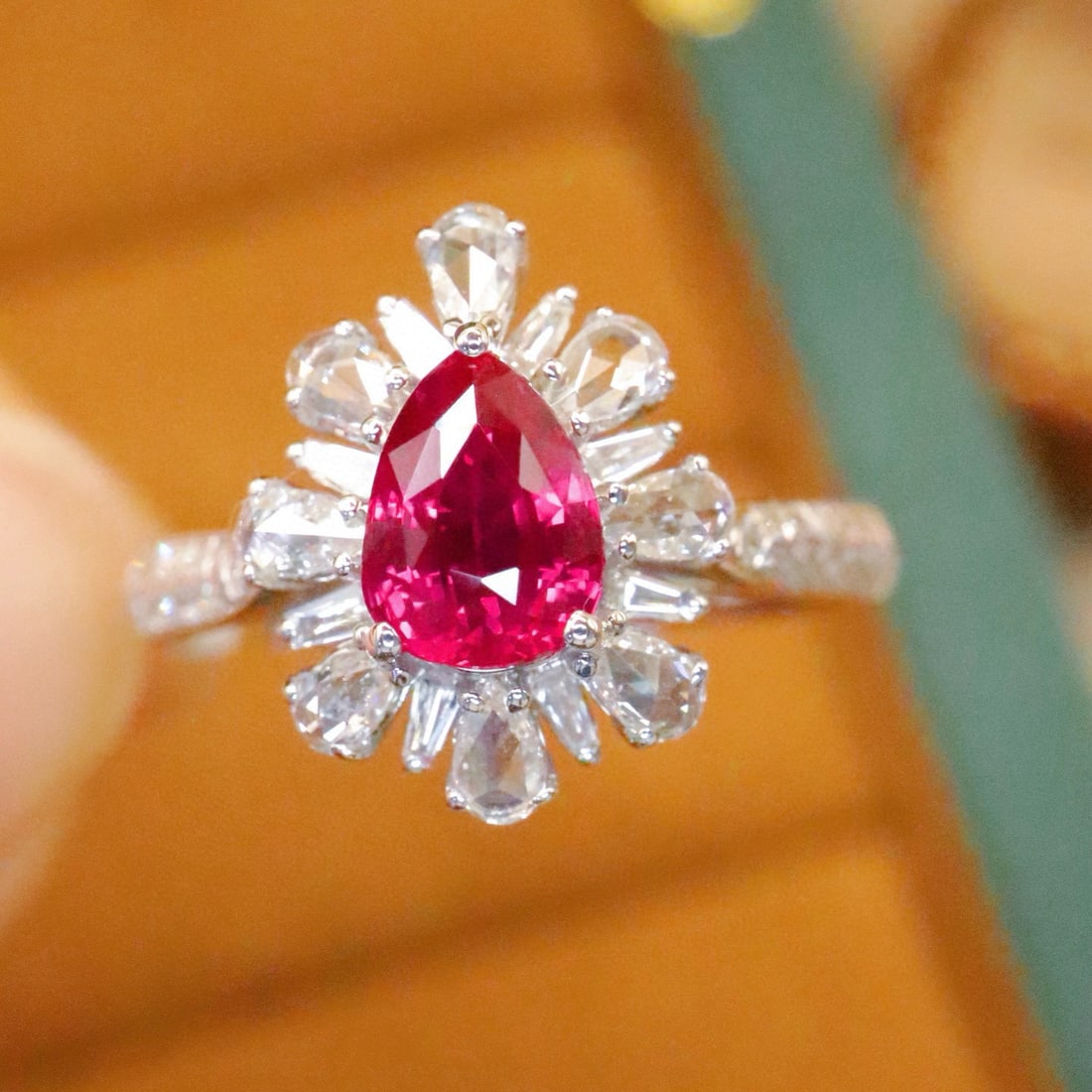 14k Gold 1.48 Ctw Natural Ruby & Diamond Ring: Ref:230976328 // gold content:14k gold // ring size:7. 25us // // main gemstone:ruby // shape:pear // carat weight:1. 05ct // color:red // treatment:natural // // adjacent gemstone 2 : diamond // numb