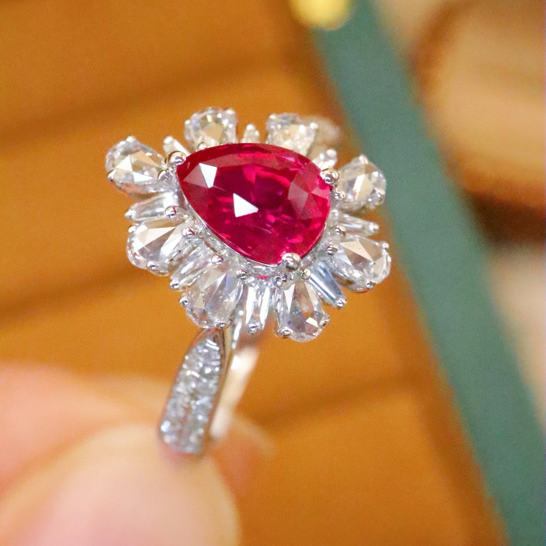 14k Gold 1.48 Ctw Natural Ruby & Diamond Ring - 3