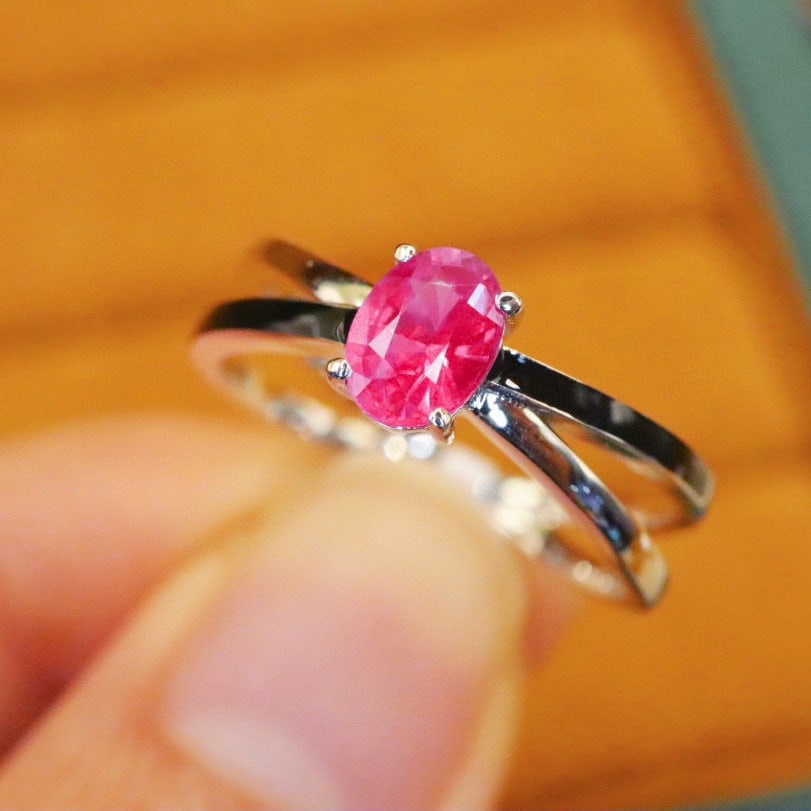 14k Gold 0.62 Ct Natural Ruby Ring - 2