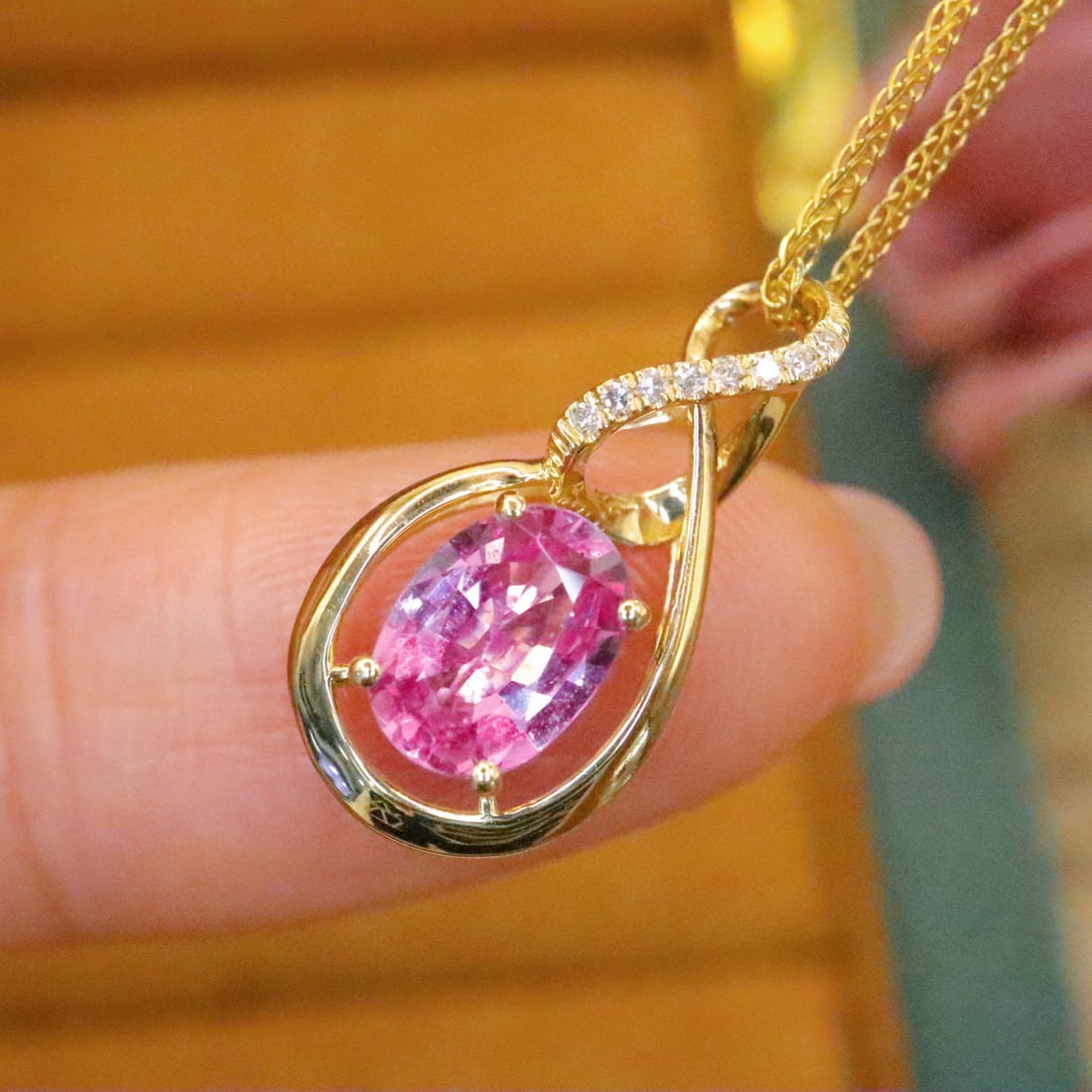 14k Gold 1.07 Ctw Natural Padparadscha Sapphire & Diamond Pendant( Without Chain ) - 2