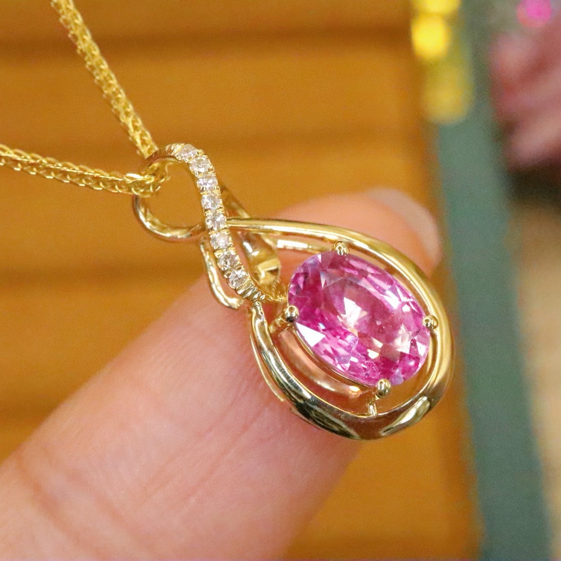 14k Gold 1.07 Ctw Natural Padparadscha Sapphire & Diamond Pendant( Without Chain ) - 3