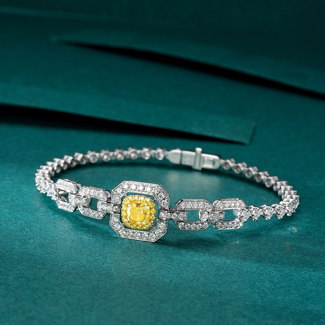 14k Gold 3.17 Ctw Natural Yellow Diamond & Diamond Bracelet - 4