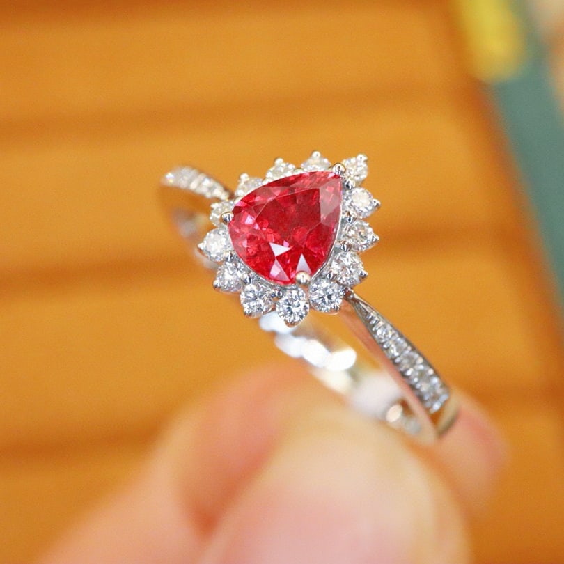 14k Gold 0.78 Ctw Natural Ruby & Diamond Ring - 2