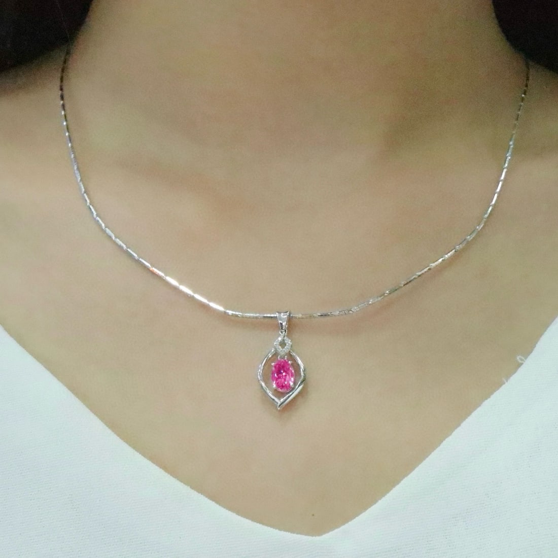 14k Gold 0.80 Ctw Natural Padparadscha Sapphire & Diamond Pendant( Without Chain ) - 5