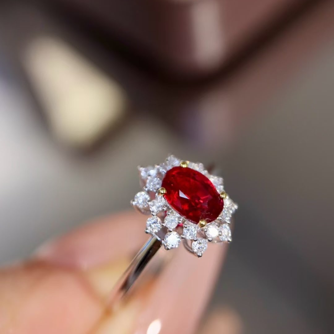 14k Gold 0.99 Ctw Natural Ruby & Diamond Ring - 6