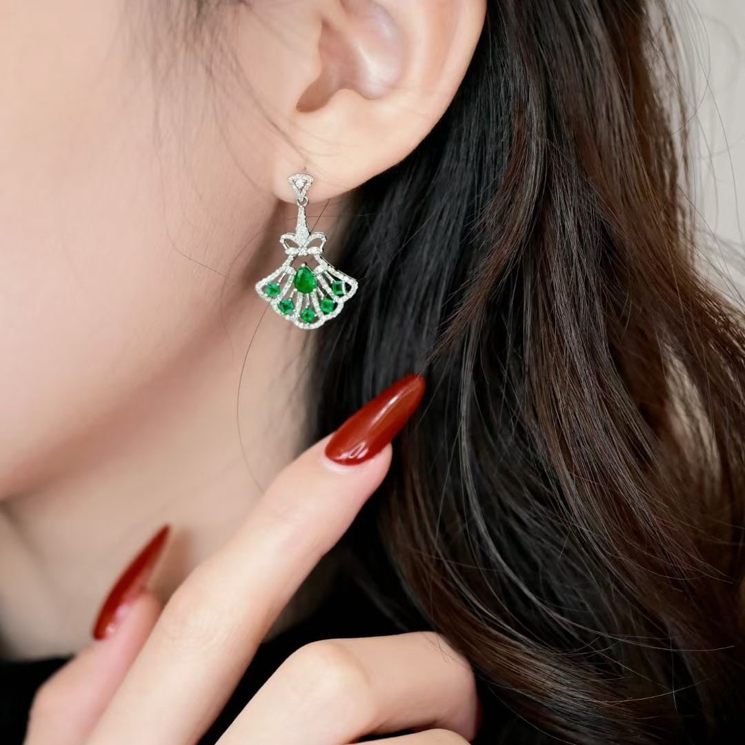 14k Gold 1.36 Ctw Vivid Green Natural Emerald & Diamond Earrings - 4