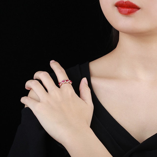 14k Gold 1.25 Ctw Natural Ruby & Diamond Ring - 6