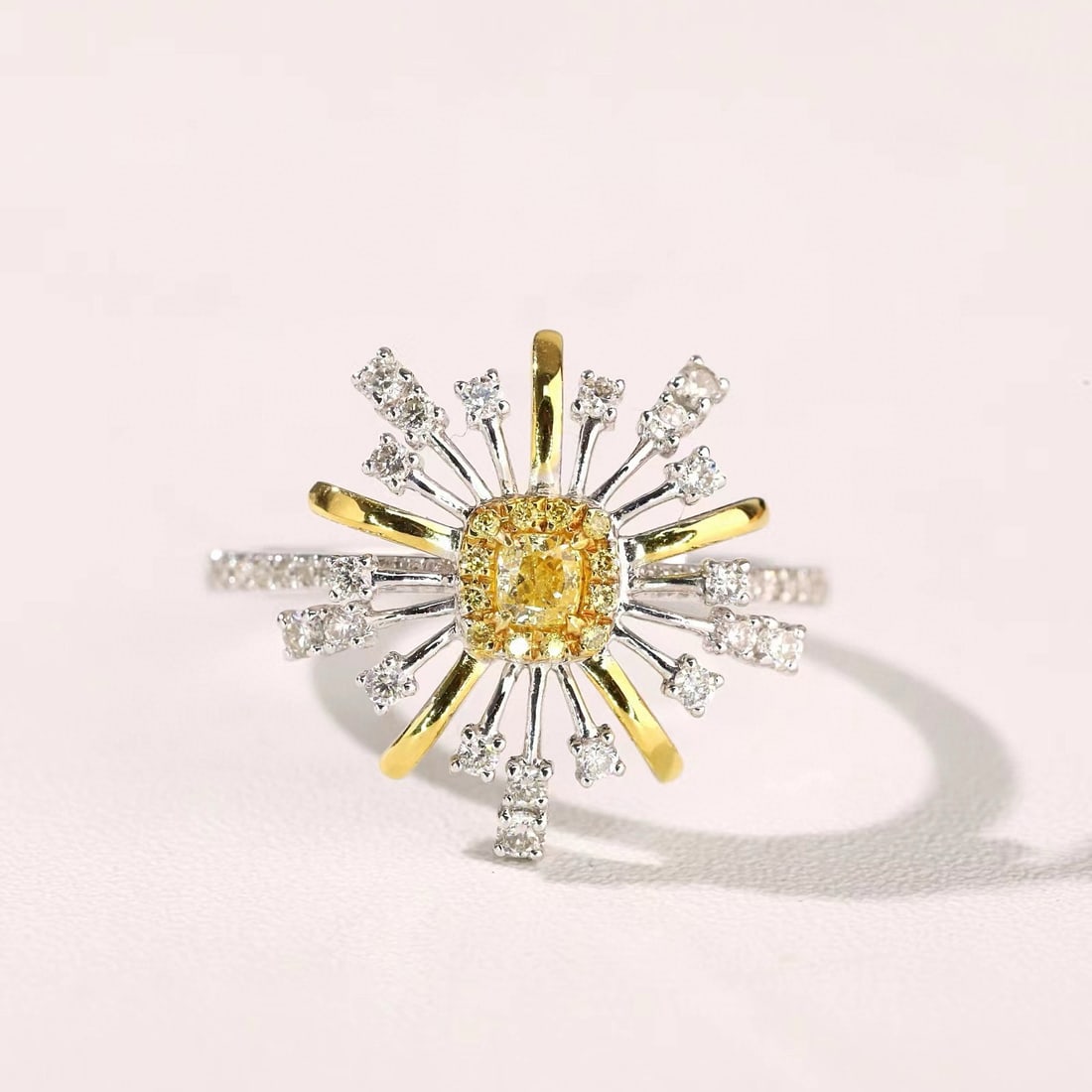 14k Gold 0.55 Ctw Natural Yellow Diamond & Diamond Ring - 3