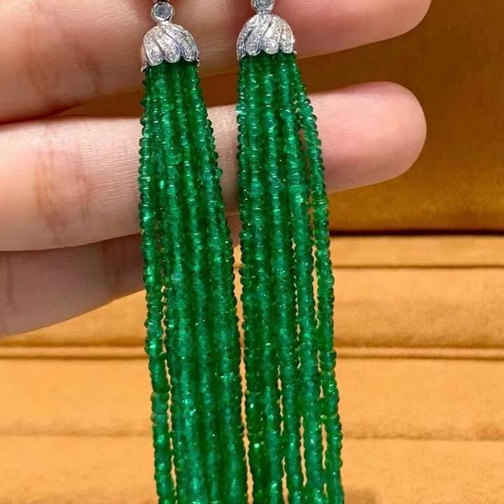 14k Gold 45 Ct Natural Emerald & Diamond Earrings - 4