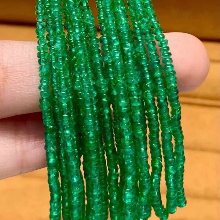 14k Gold 45 Ct Natural Emerald & Diamond Earrings - 6