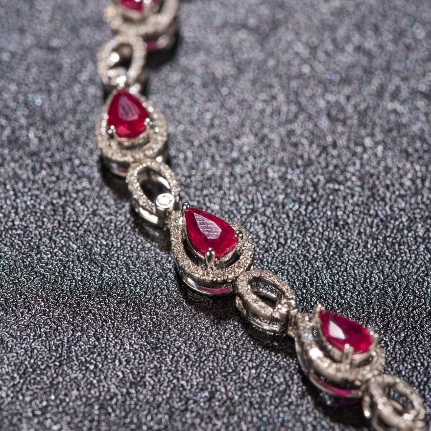 14k Gold 3.78 Ctw Natural Ruby & Diamond Bracelet - 9