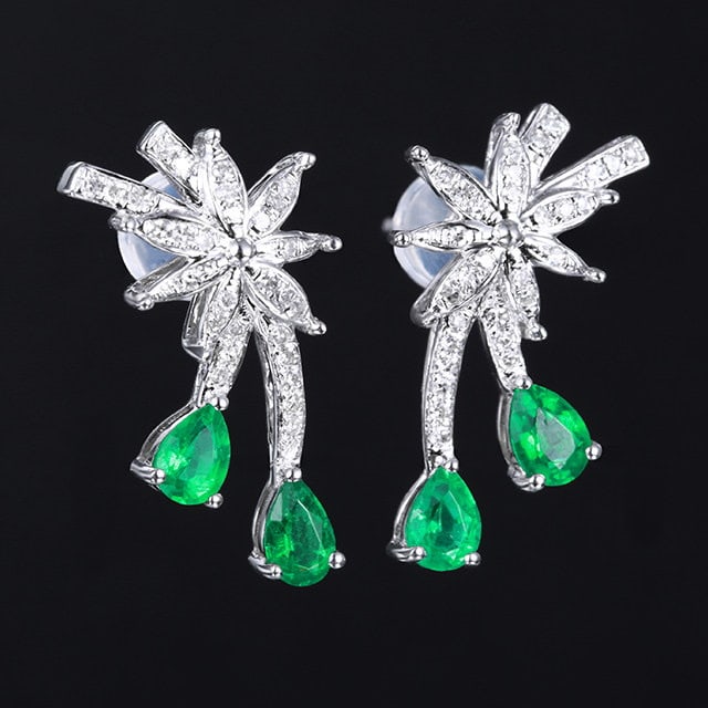 14k Gold 0.94 Ctw Vivid Green Natural Emerald & Diamond Earrings - 3