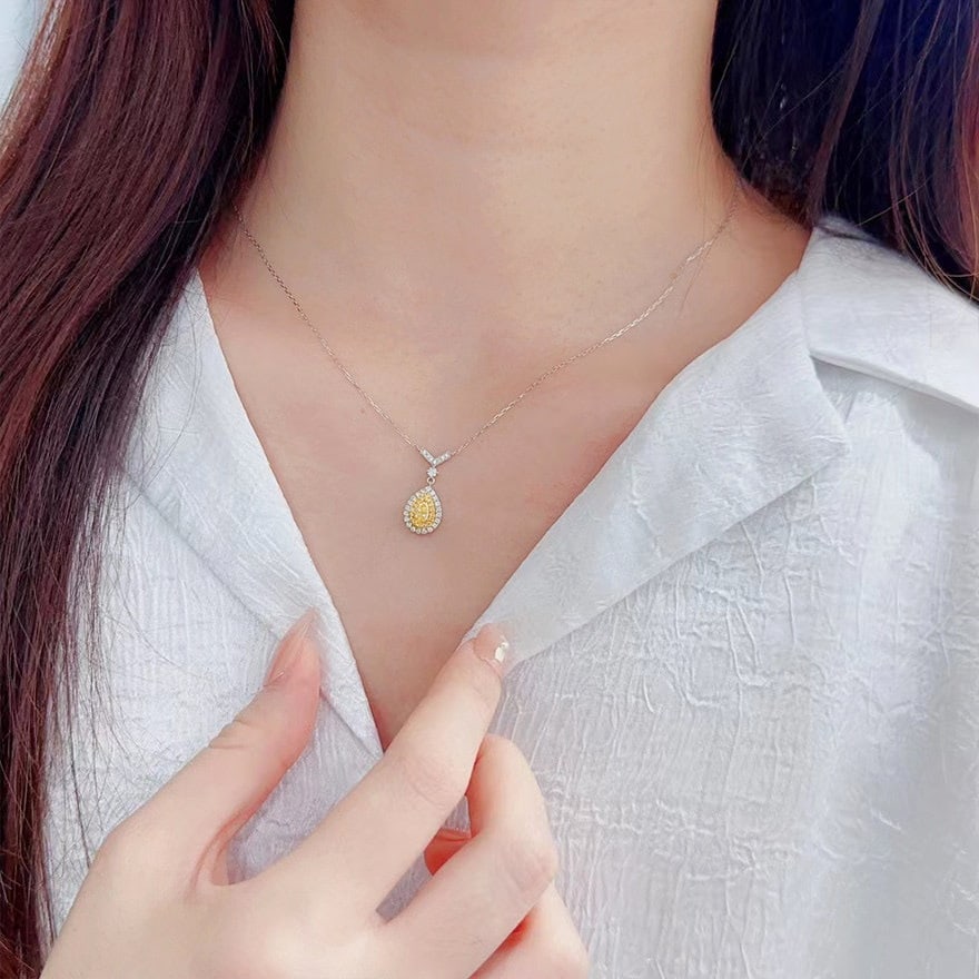 14k Gold 0.50 Ctw Natural Yellow Diamond & Diamond Necklace - 4