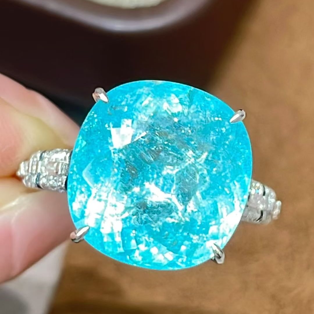 14k Gold 9.6 Ct Natural Paraiba Tourmaline & Diamond Ring - 3