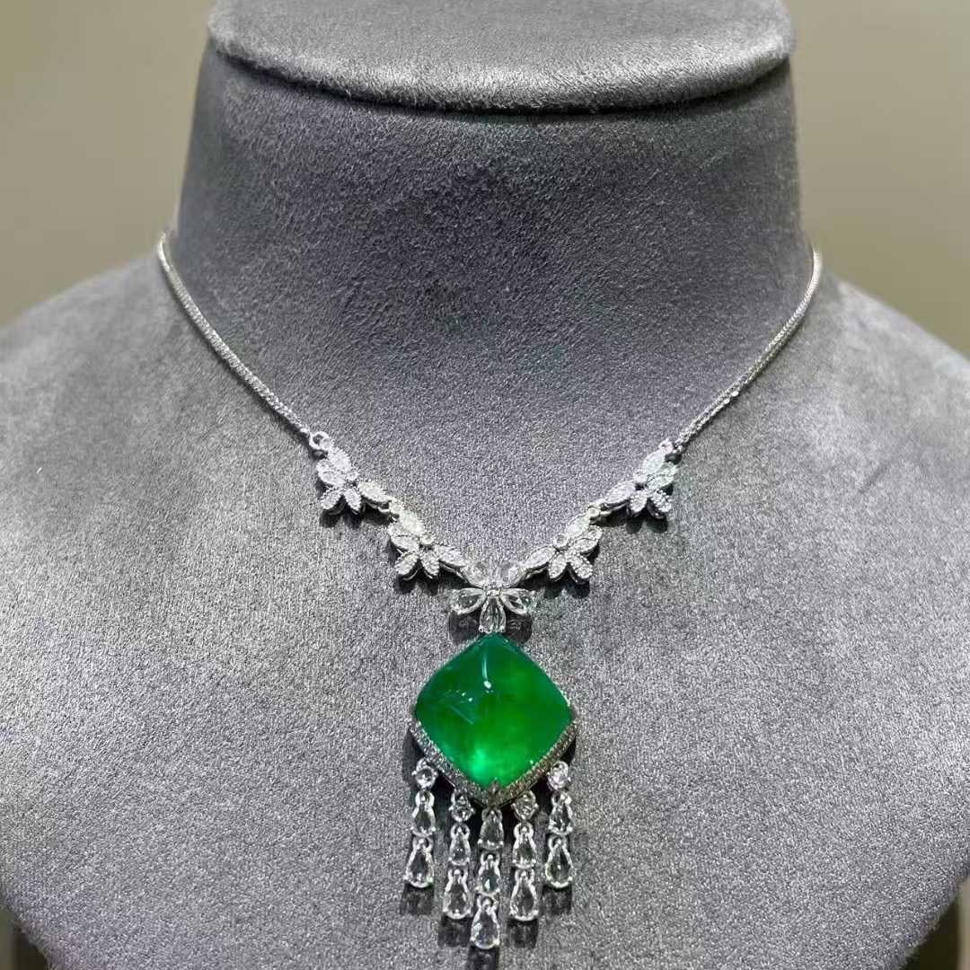 14k Gold 8.68 Ct Natural Emerald & Diamond & Sapphire Necklace - 5