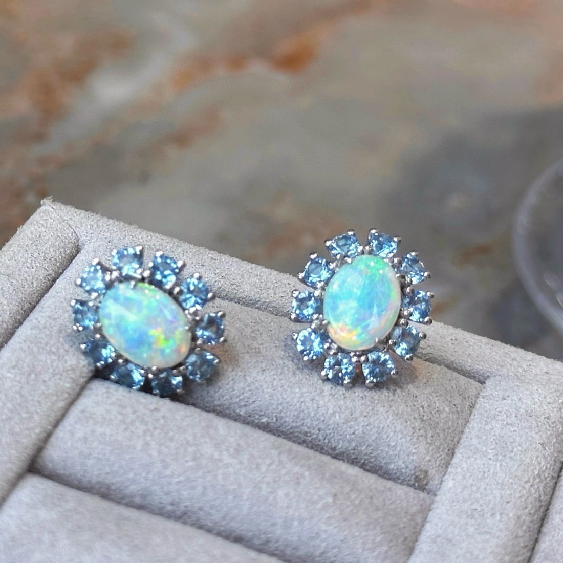 14k Gold 2.00 Ctw Natural Opal & Aquamarine Earrings - 8