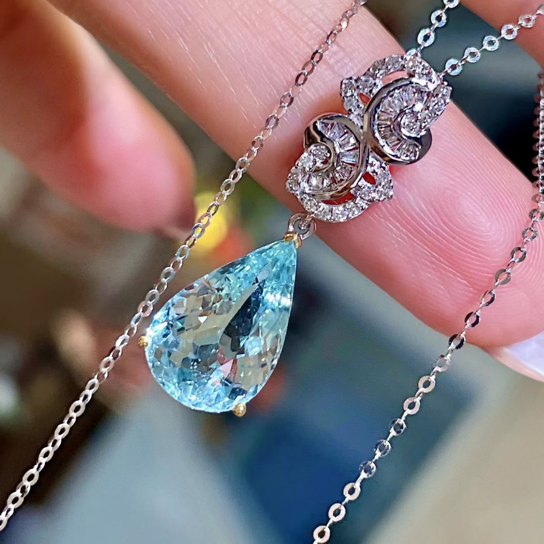 14k Gold 4.0 Ctw Natural Aquamarine & Diamond Pendant( Without Chain ) - 3