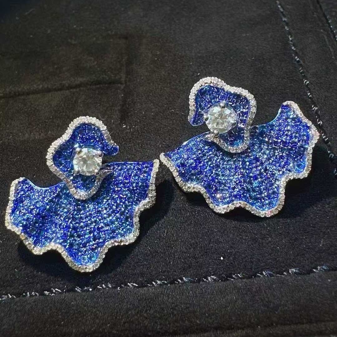 14k Gold 0.6 Ct Natural Sapphire & Diamond Earrings - 2