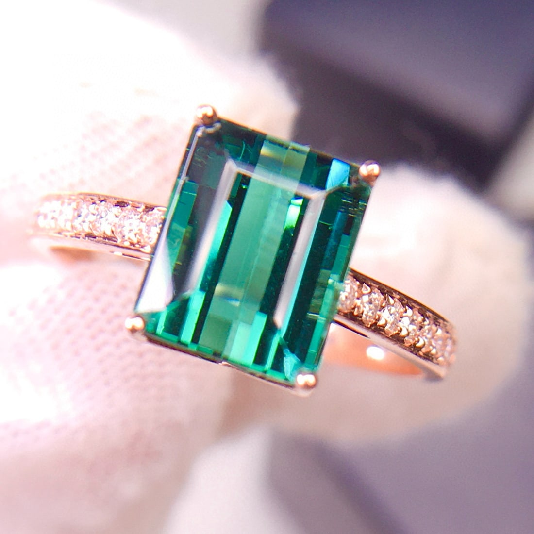 14k Gold 3.2 Ct Natural Tourmaline & Diamond Ring - 5