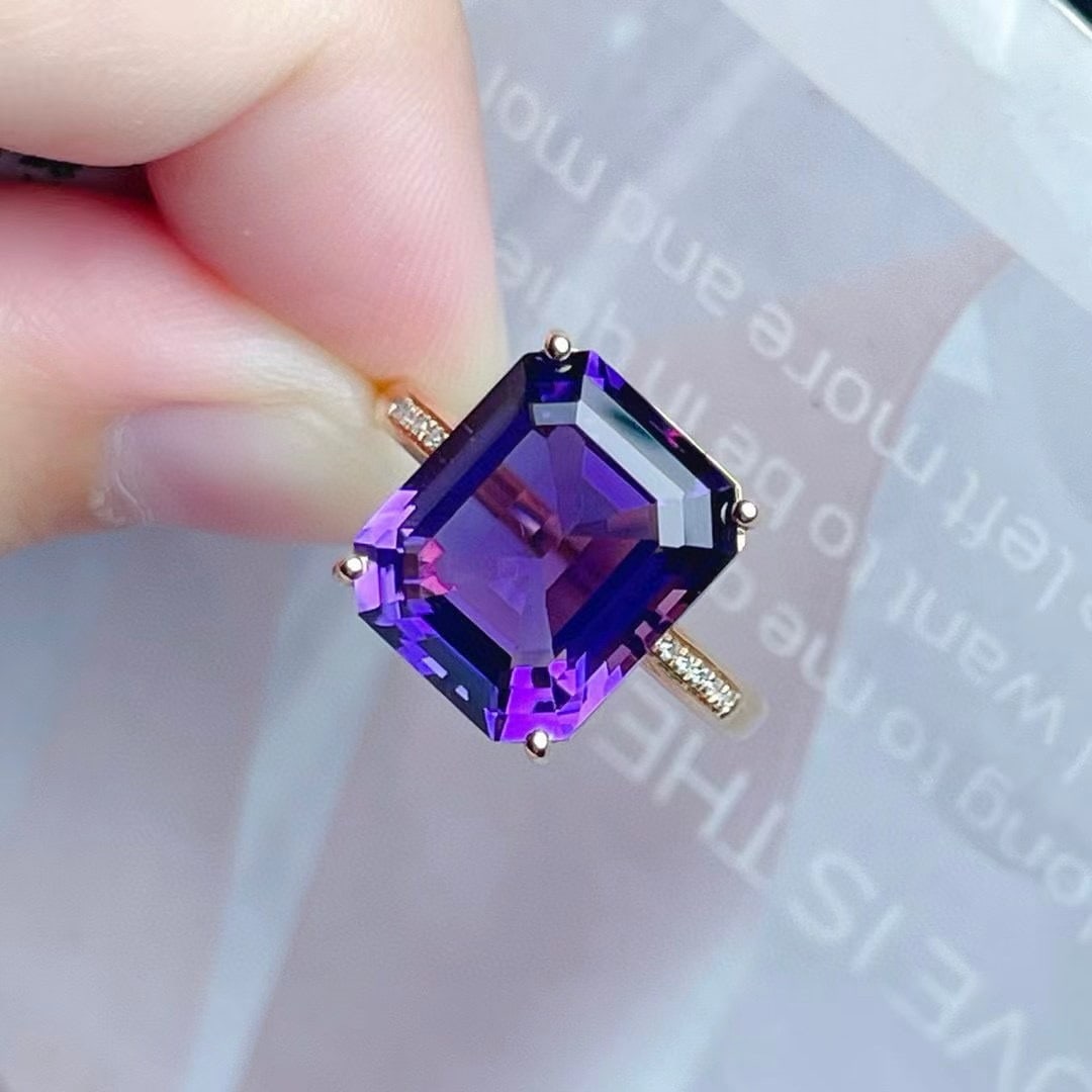 14k Gold 6.15 Ct Natural Amethyst & Diamond Ring - 3