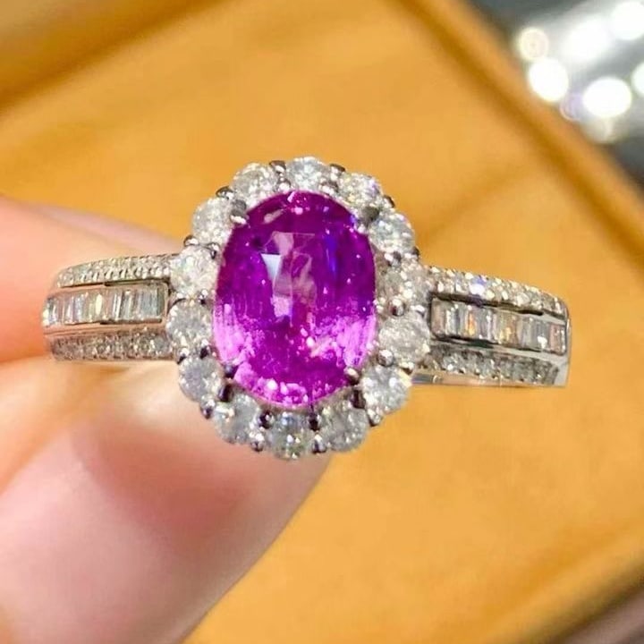 14k Gold 1.25 Ct Natural Sapphire & Diamond Ring: Ref:231133210 // gold content:14k gold // ring size:7. 25us // // main gemstone:sapphire // shape:oval // carat weight:1. 25ct // color:purple // treatment:natural // // adjacent gemstone 2 :