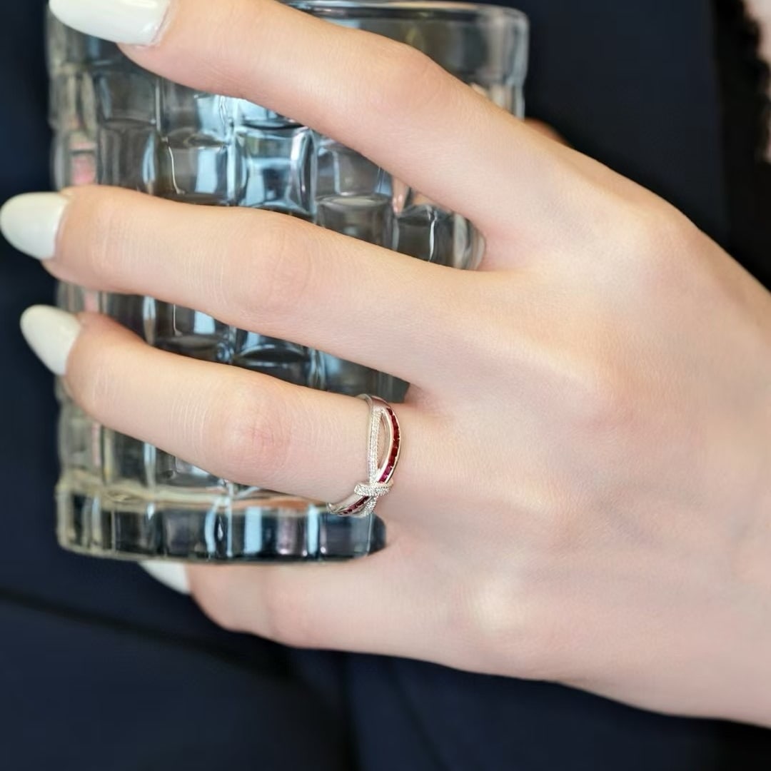 14k Gold 0.65 Ctw Natural Ruby & Diamond Ring - 4