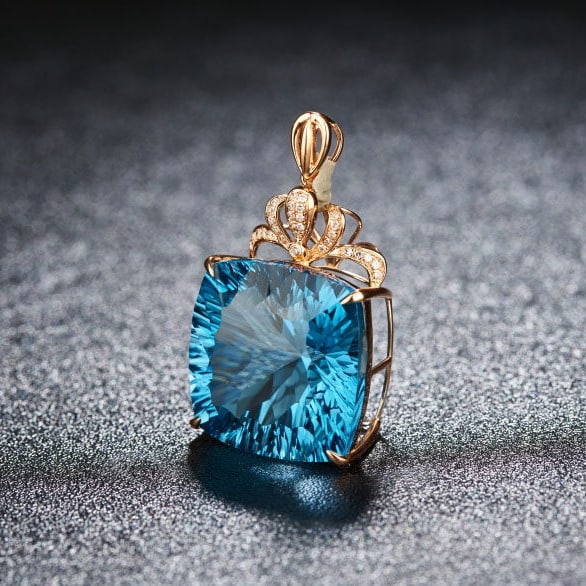 14k Gold 30.26 Ct Natural Topaz & Diamond Pendant( Without Chain ) - 3