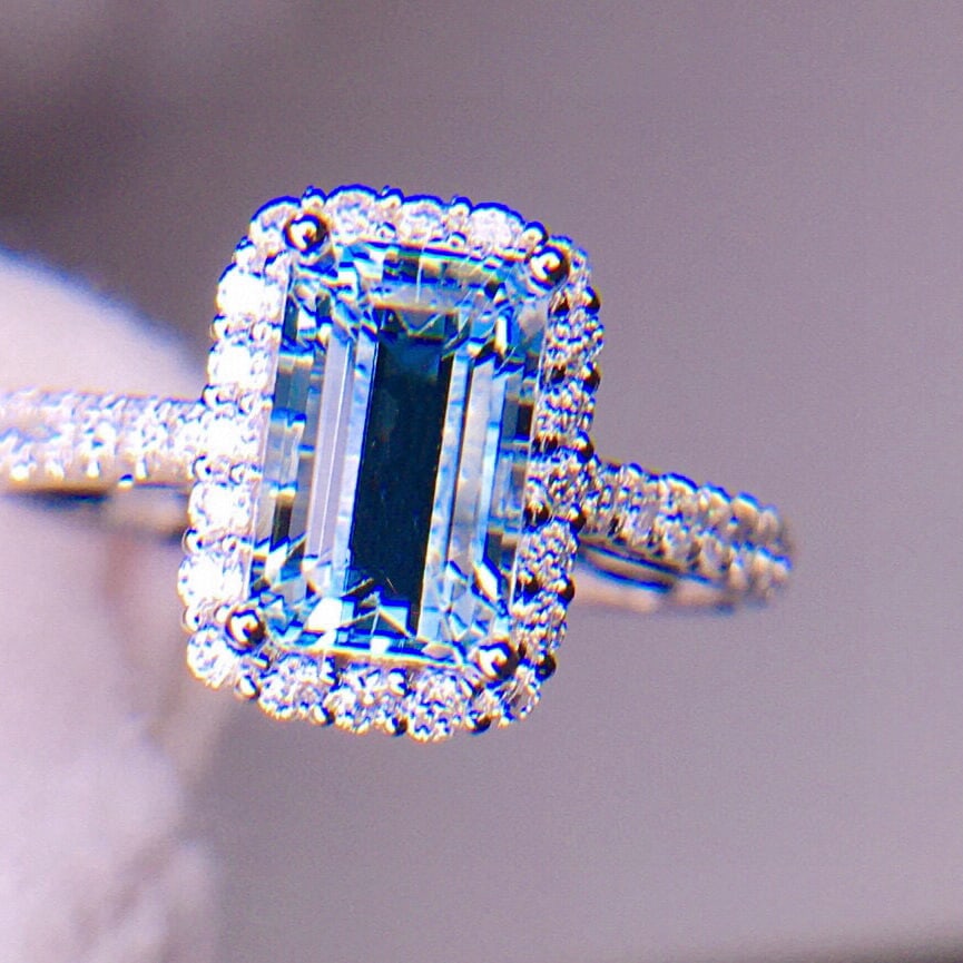 14k Gold 2.31 Ct Natural Aquamarine & Diamond Ring - 3