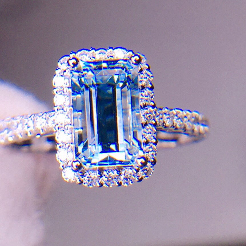 14k Gold 2.31 Ct Natural Aquamarine & Diamond Ring - 5