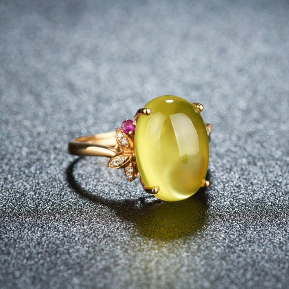 14k Gold 7.2 Ct Natural Prehnite & Diamond & Ruby Ring: Ref:231133244 // gold content:14k gold // ring size:7. 25us // // main gemstone:prehnite // shape:oval // carat weight:7. 2ct // color:yellow // treatment:natural // // adjacent gemstone 2 :