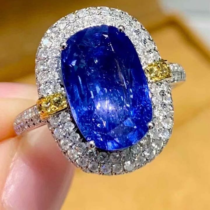 14k Gold 4.1 Ct Natural Sapphire & Diamond Ring - 2