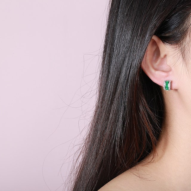 14k Gold 1.36 Ctw Natural Emerald & Diamond Earrings - 6