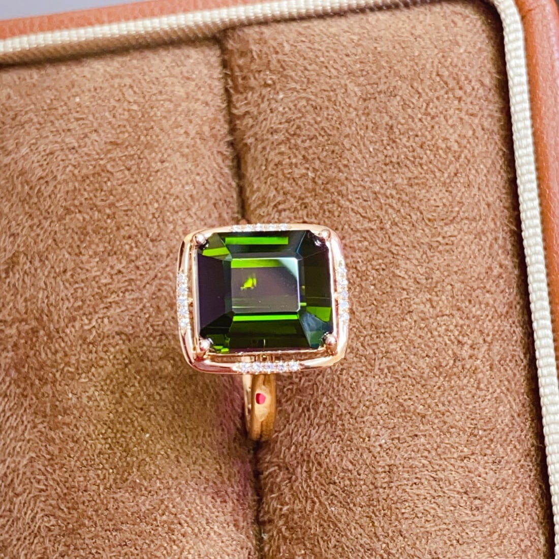 14k Gold 6.45 Ct Natural Tourmaline & Diamond Ring - 4