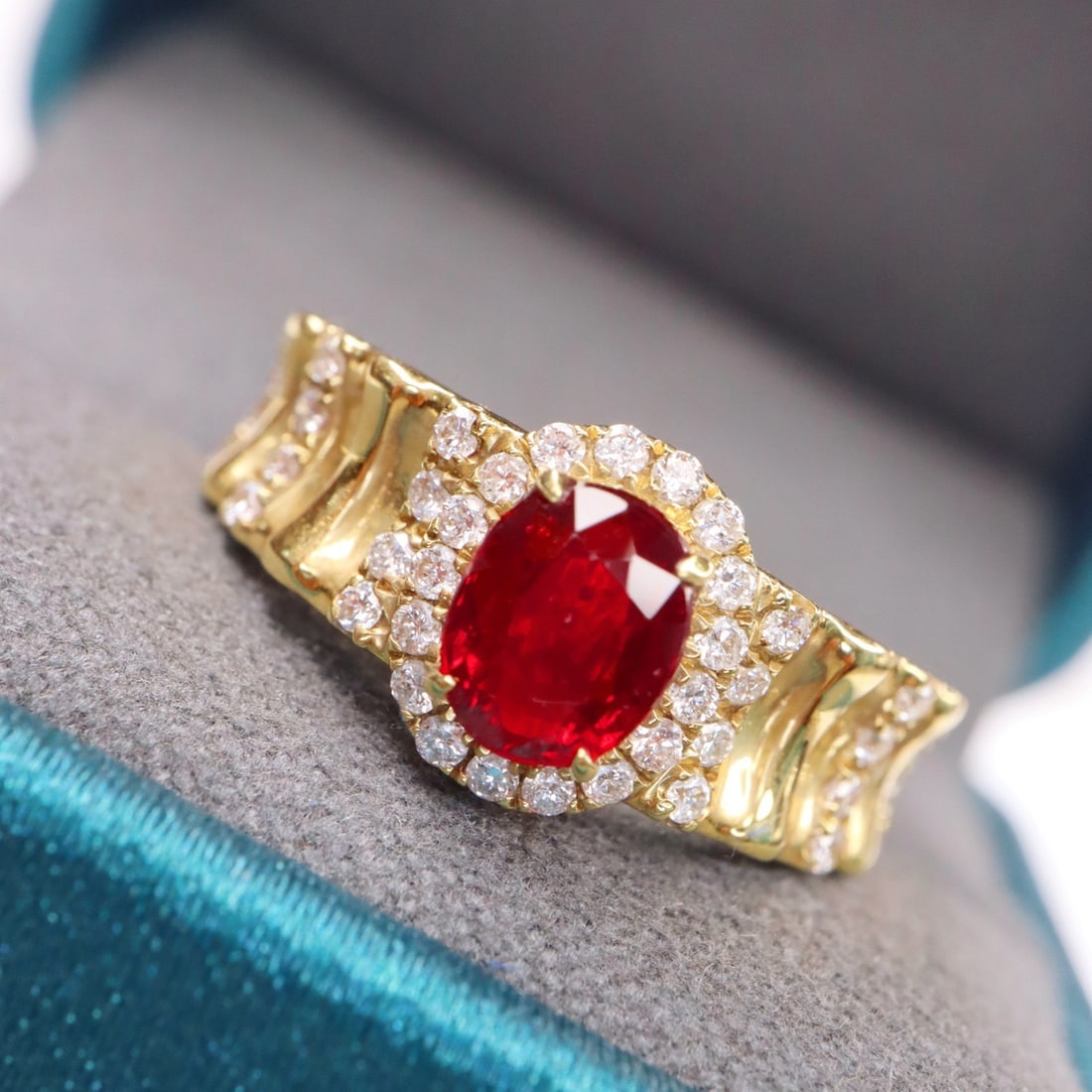 14k Gold 1.51 Ctw Vivid Red Natural Ruby & Diamond Ring (1 of 6)