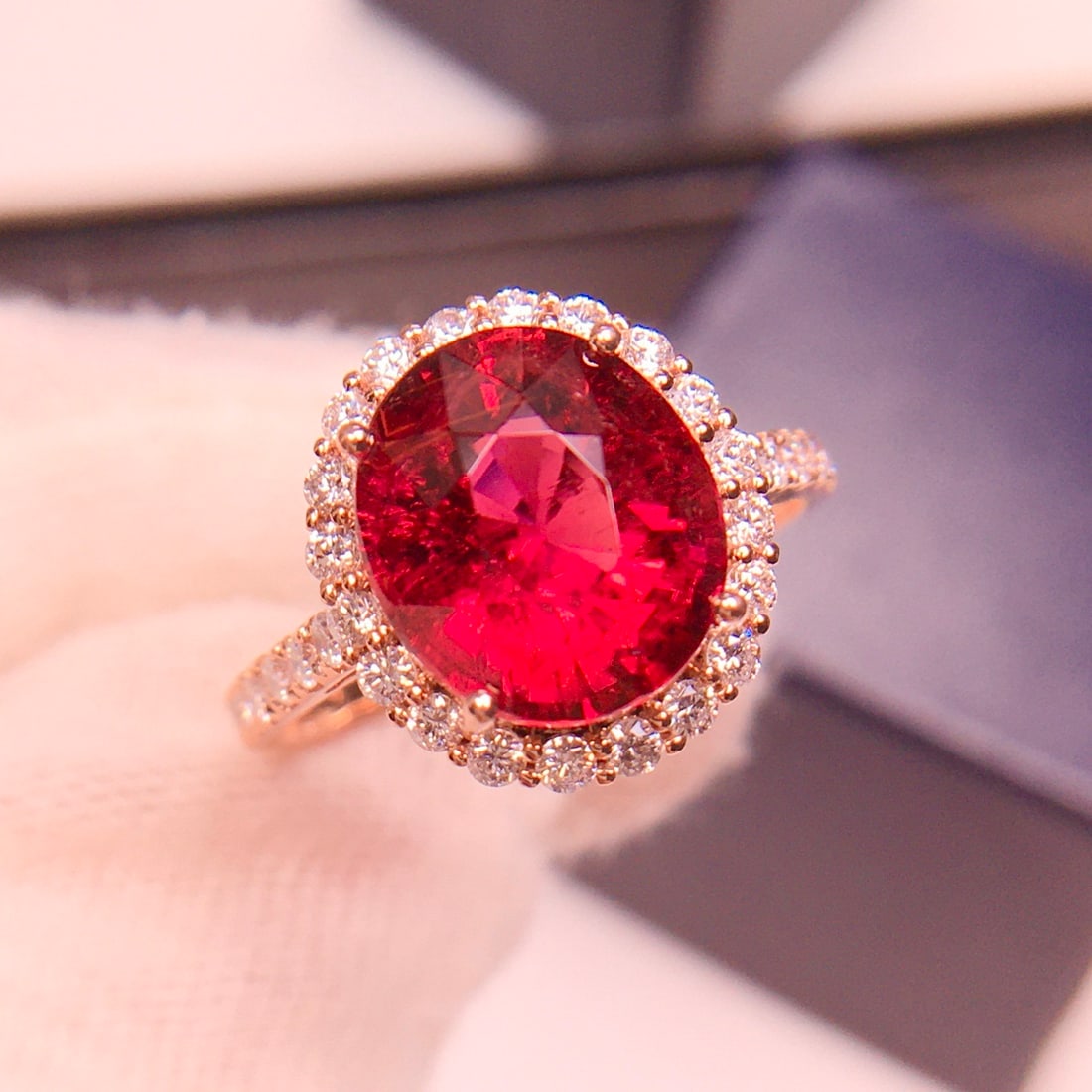 14k Gold 4.1 Ct Natural Tourmaline & Diamond Ring - 2