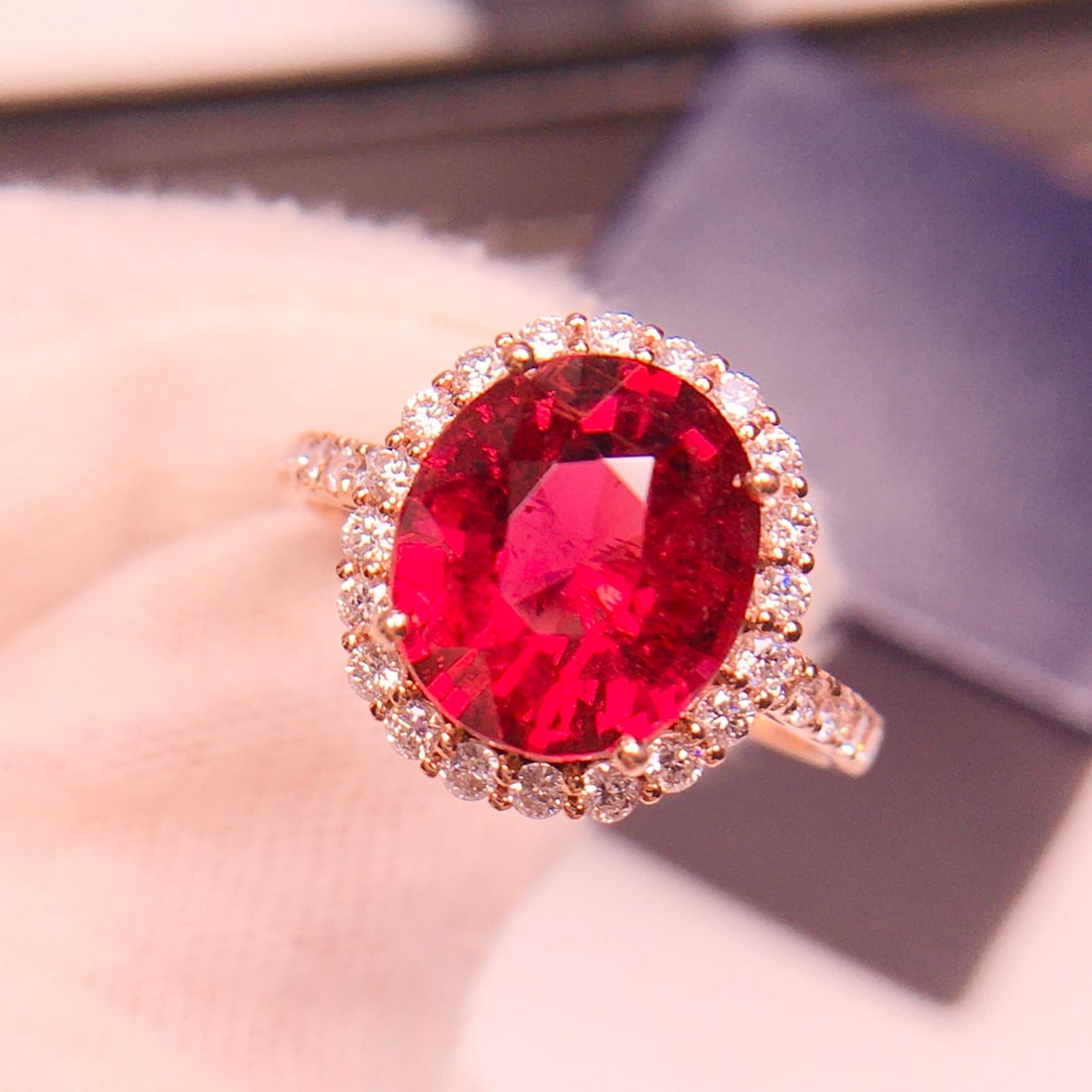 14k Gold 4.1 Ct Natural Tourmaline & Diamond Ring - 3