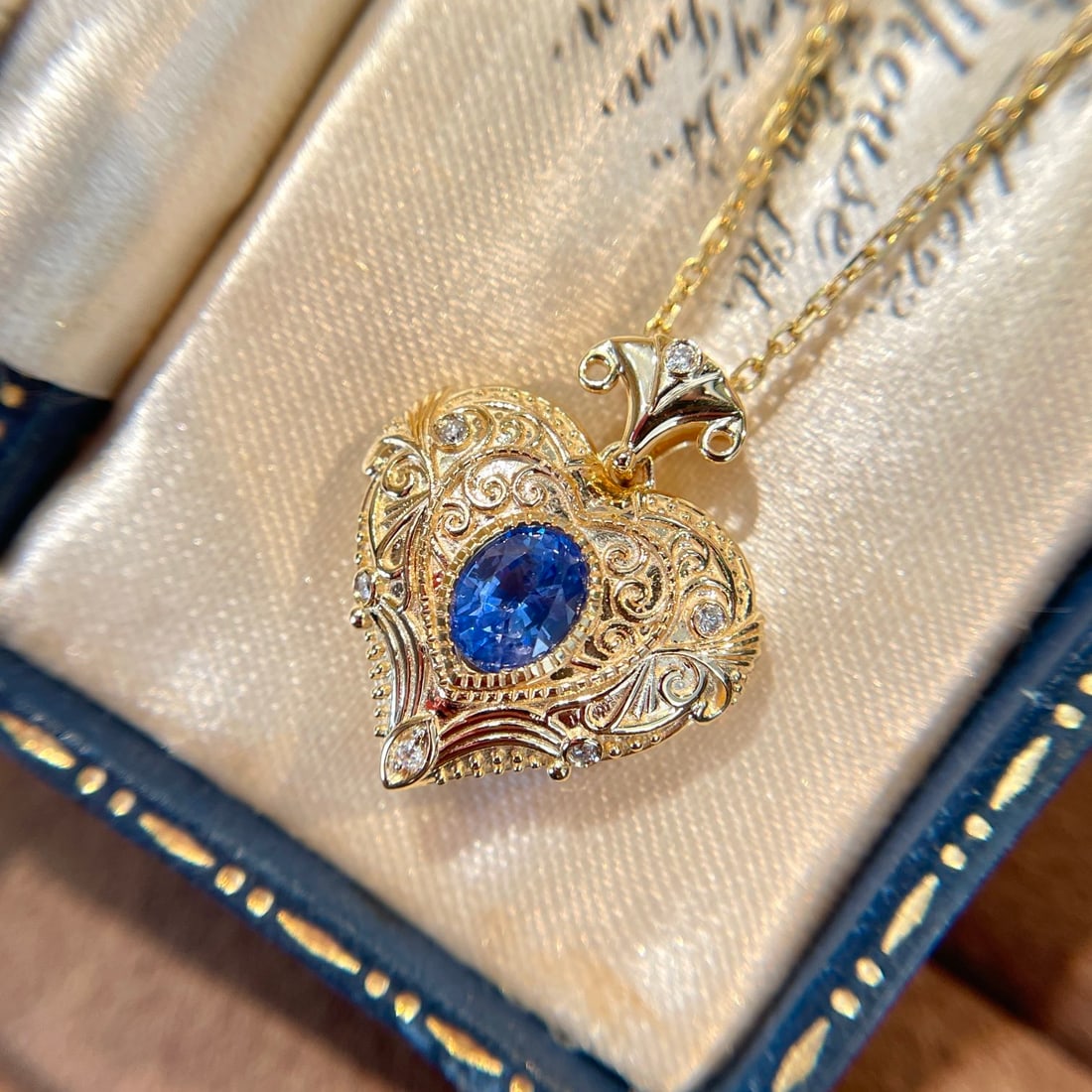 14k Gold 0.60 Ct Natural Sapphire & Diamond Pendant( Without Chain ) - 2