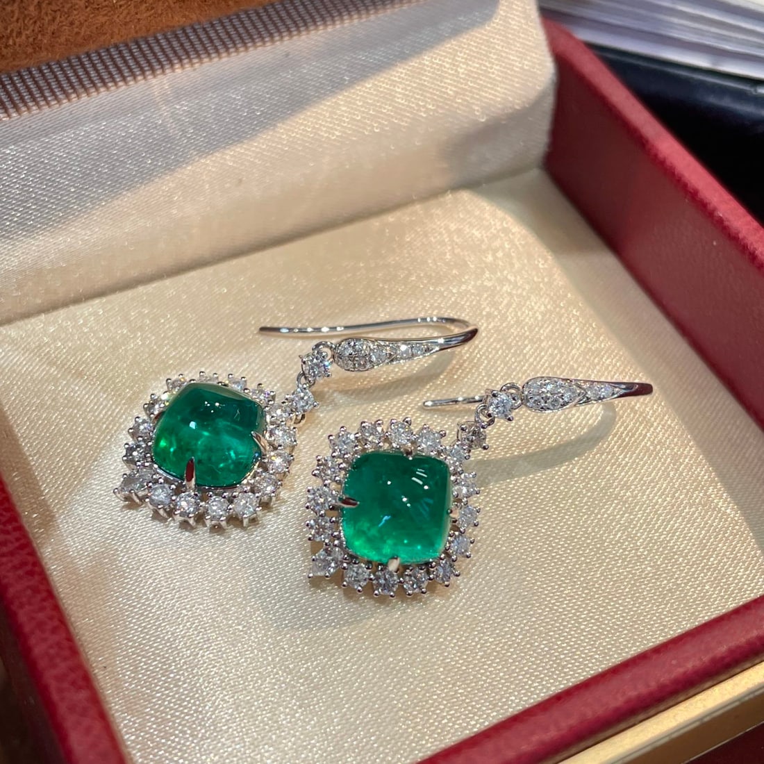 14k Gold 5.6 Ct Natural Emerald & Diamond Earrings - 6